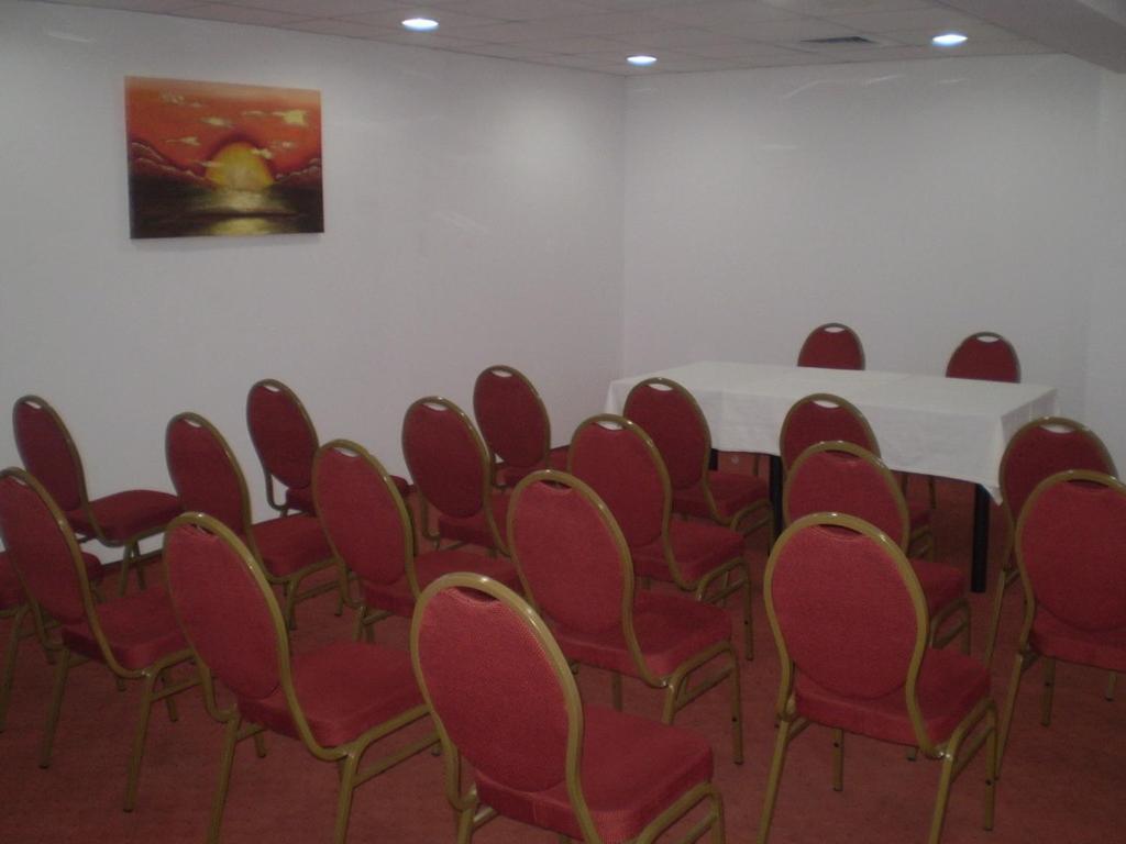 Hotel Flormang Craiova Eksteriør billede